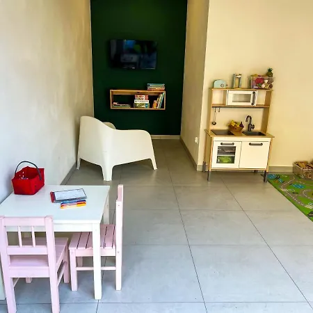 Laba Wielen Apartment *